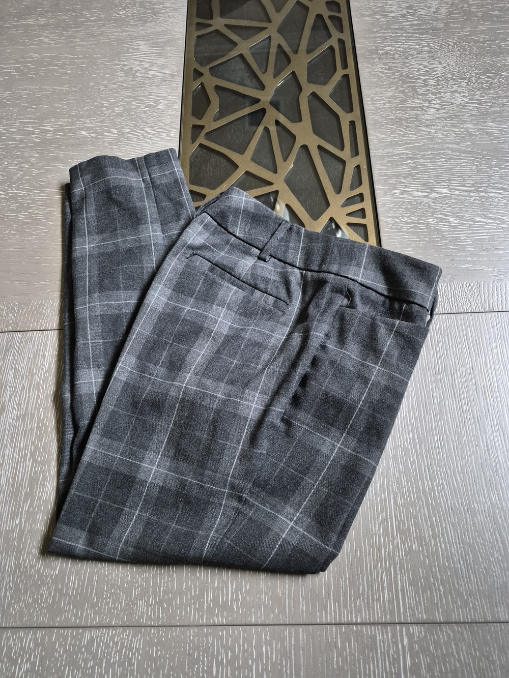Cropped Gray Plaid Ankle Pants